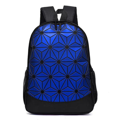 LIGHTWEIGHT NYLON FASHION BACKPACK 20L – SCHOOL, COLLEGE & TRAVEL BAG - QUARATI