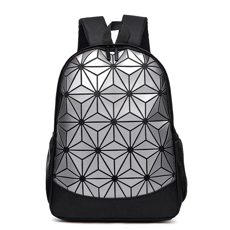 LIGHTWEIGHT NYLON FASHION BACKPACK 20L – SCHOOL, COLLEGE & TRAVEL BAG - QUARATI