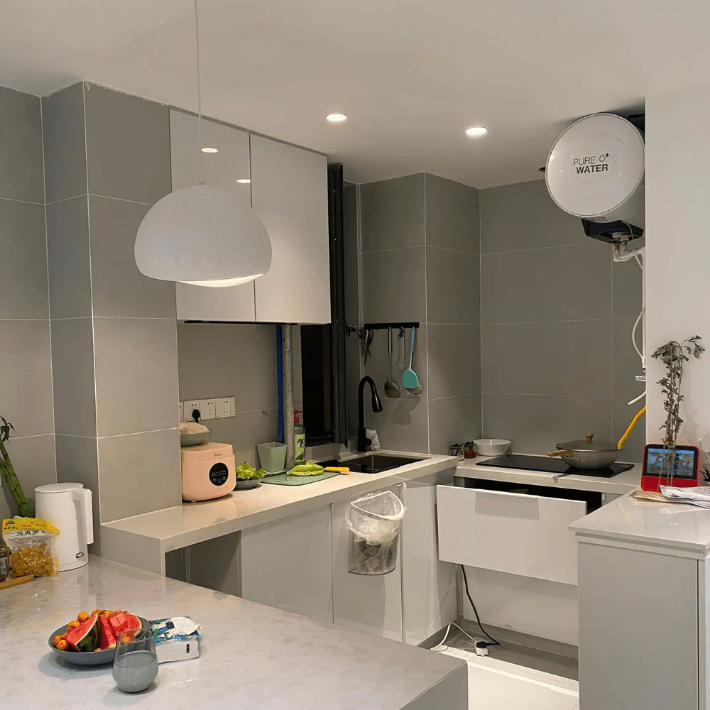 Nordic Resin Pendant Lamp - QUARATI